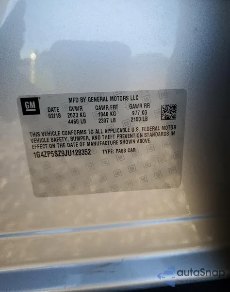 2018 Buick Lacrosse Essence из США, поврежденный, VIN 1G4ZP5SZ9JU128352